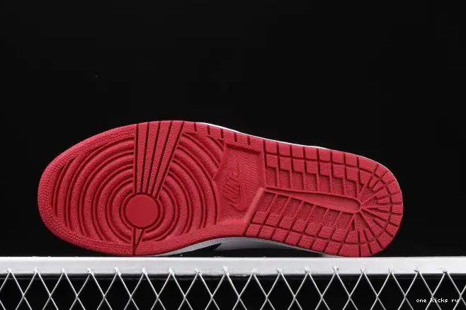 Rep OG Bloodline Air High Jordan 555088-062 1 0504